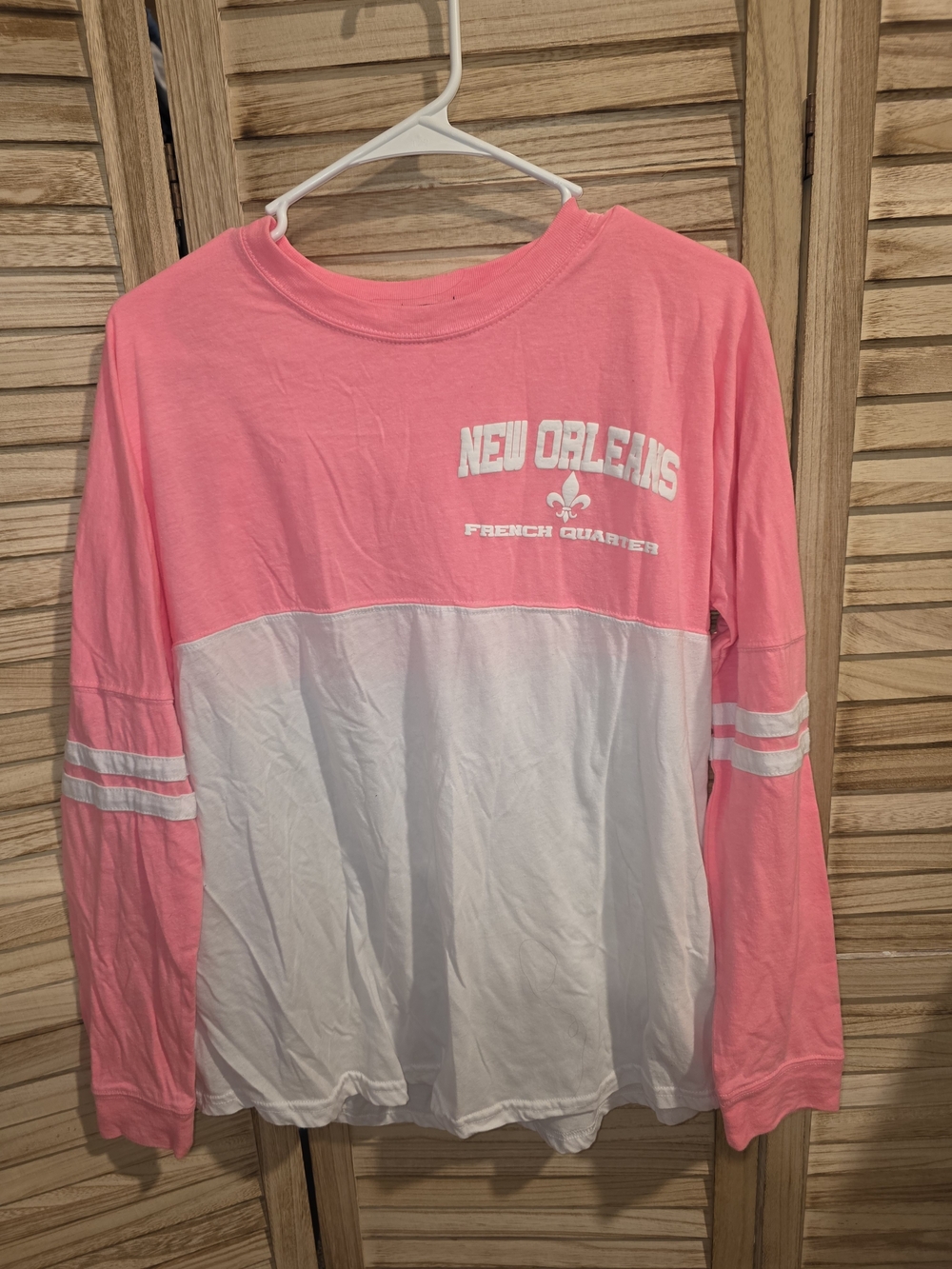 Classic Pink & White New Orleans French Quarter Long-Sleeve Tee